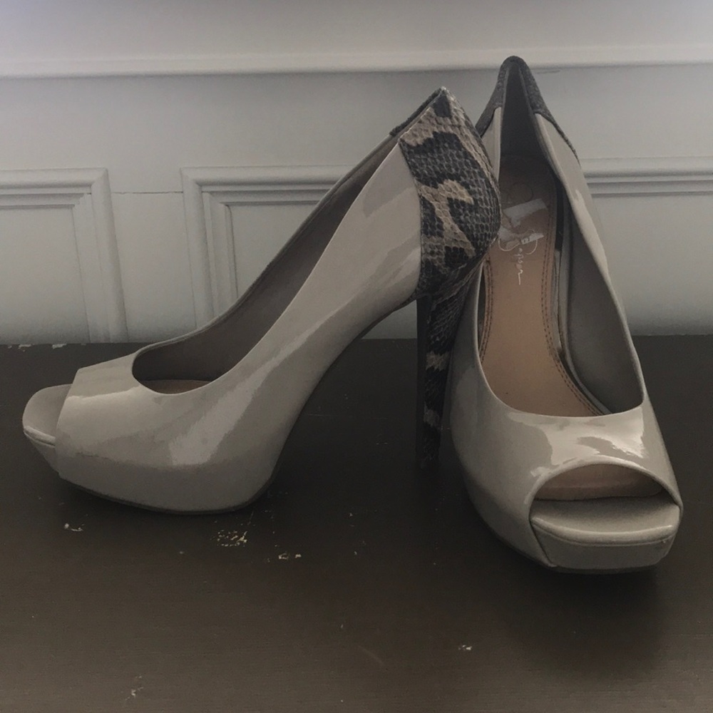 Jessica Simpson heels